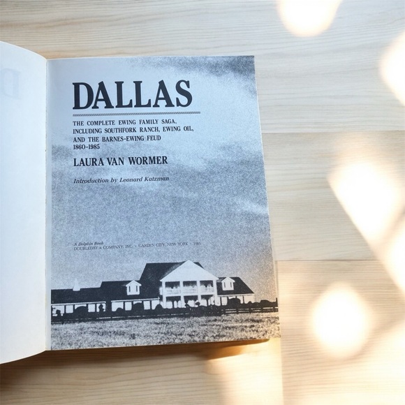 2/$25 Dallas Complete Ewing Family Saga Southfork Ranch Soap Opera Book - Picture 4 of 10